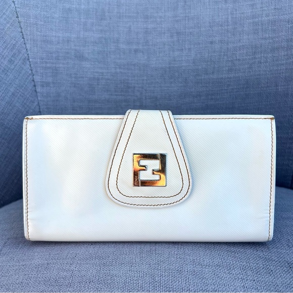 FENDI Zucca Long Wallet Zucchino Coated Canvas
Baguette Continental Flap FF Logo - Picture 1 of 10